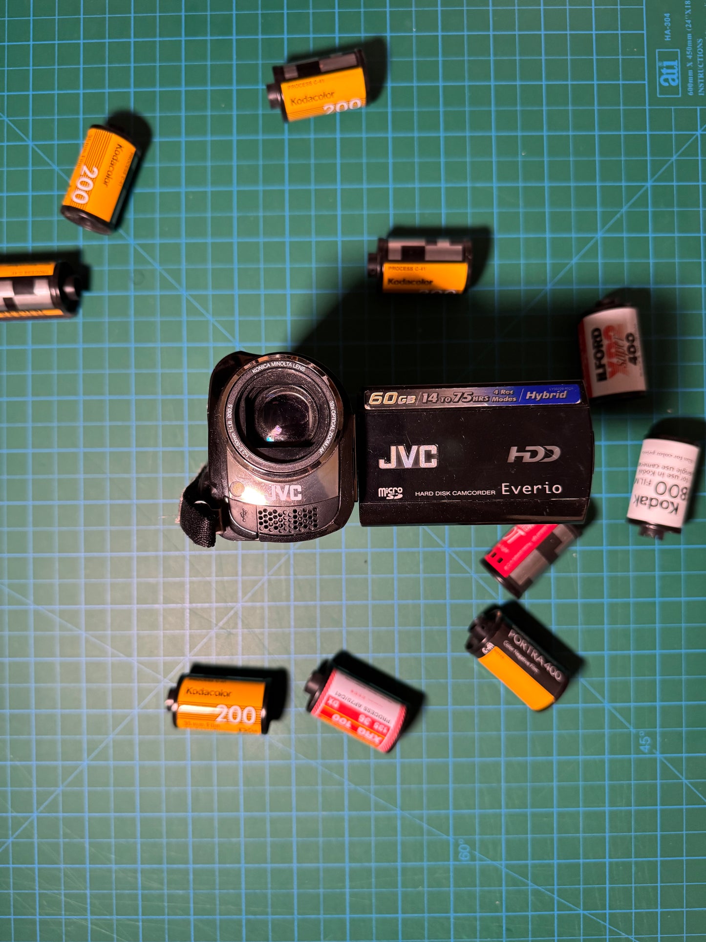 JVC Everio GZ-MG330 (Used)