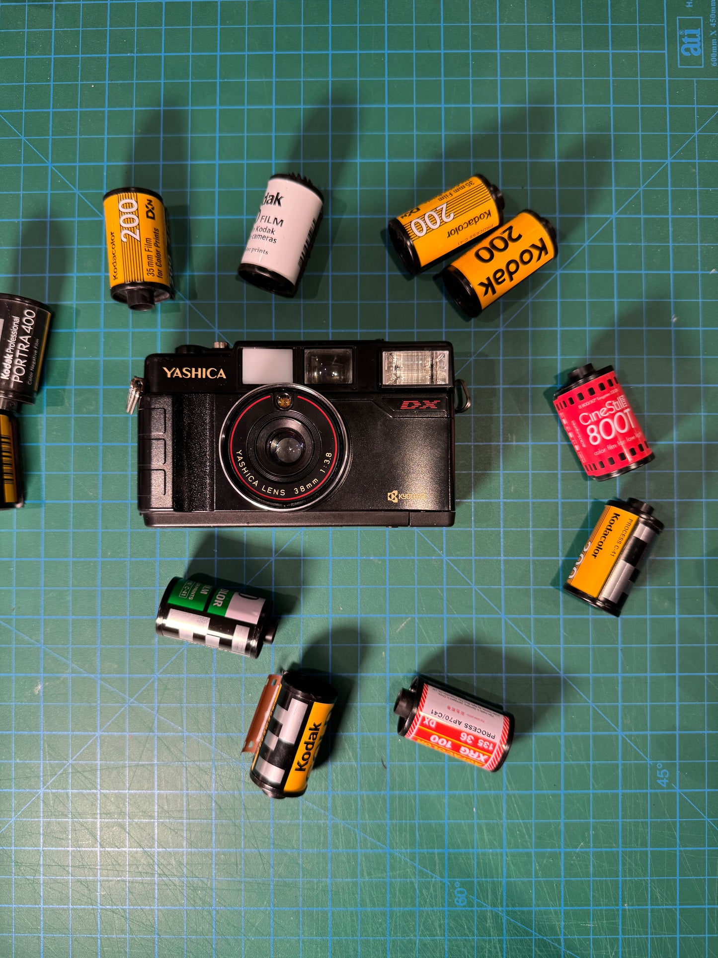Yashica MF-2 Super