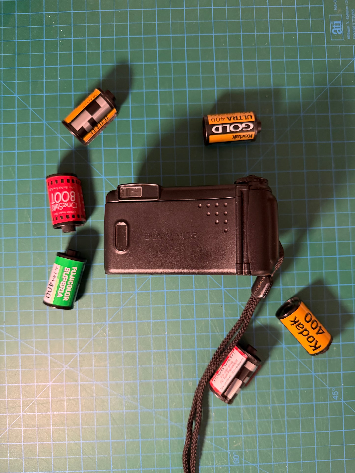 Olympus Super Zoom 800