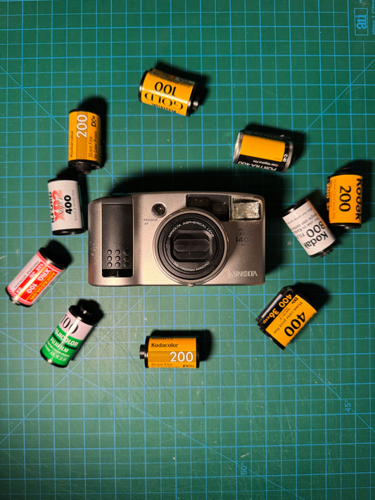 Minolta Riva Zoom 140