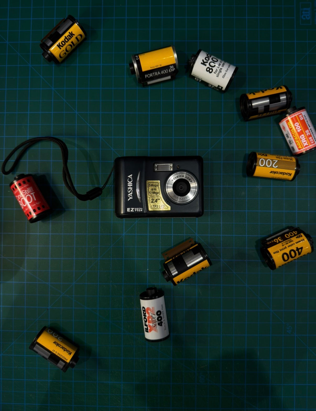 Yashica EZ Digital F524