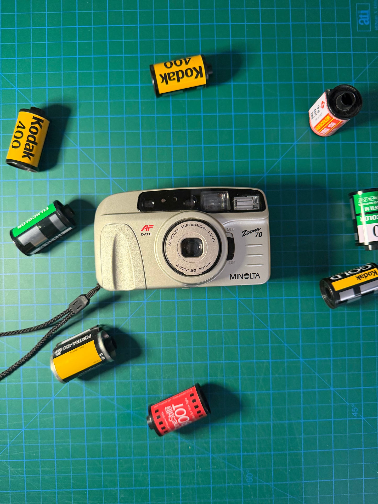 Minolta Zoom 70
