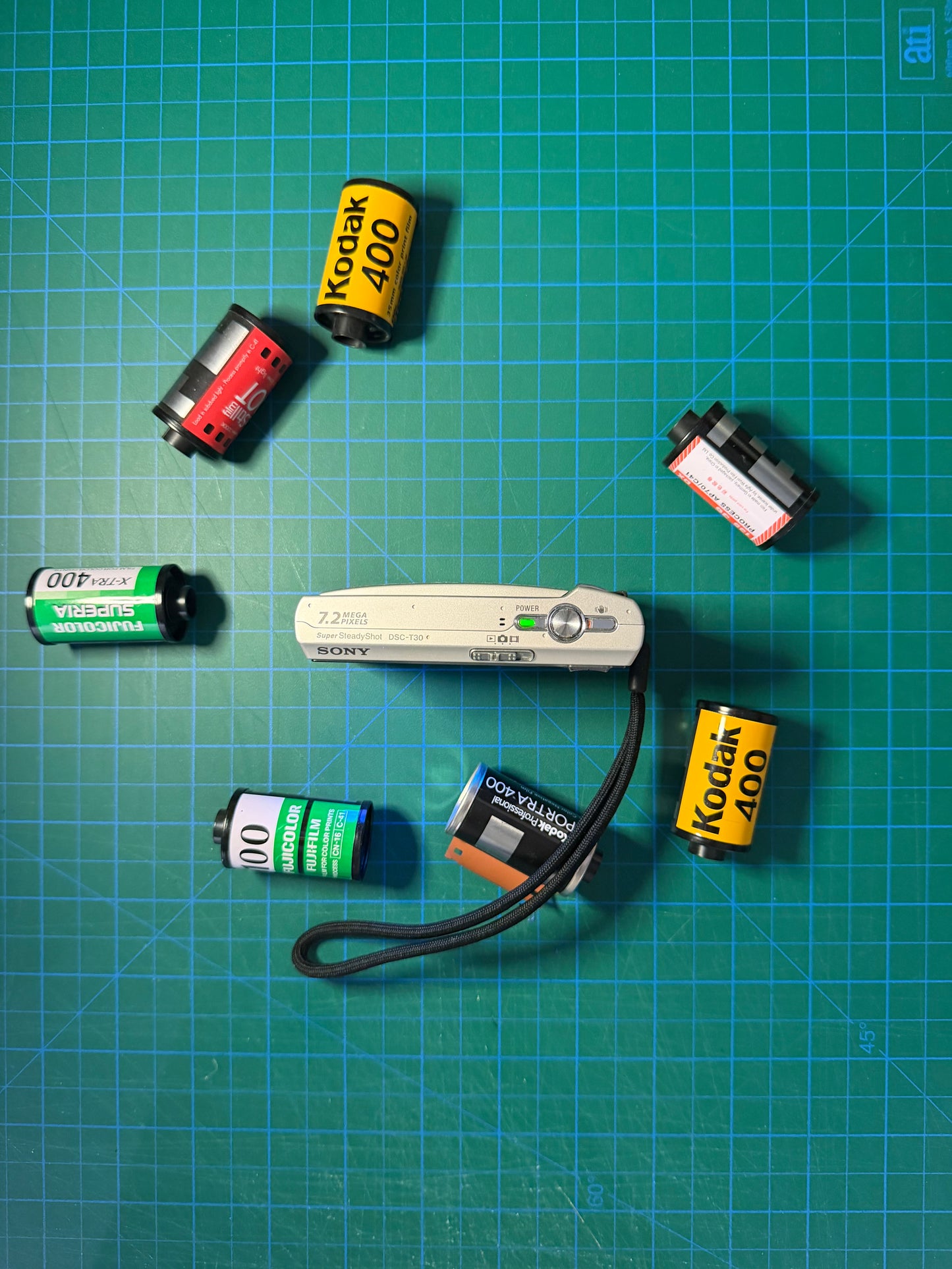 Sony Cyber-shot DSC-T30