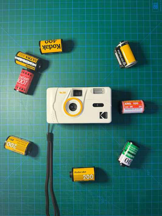 Kodak M38 (White)