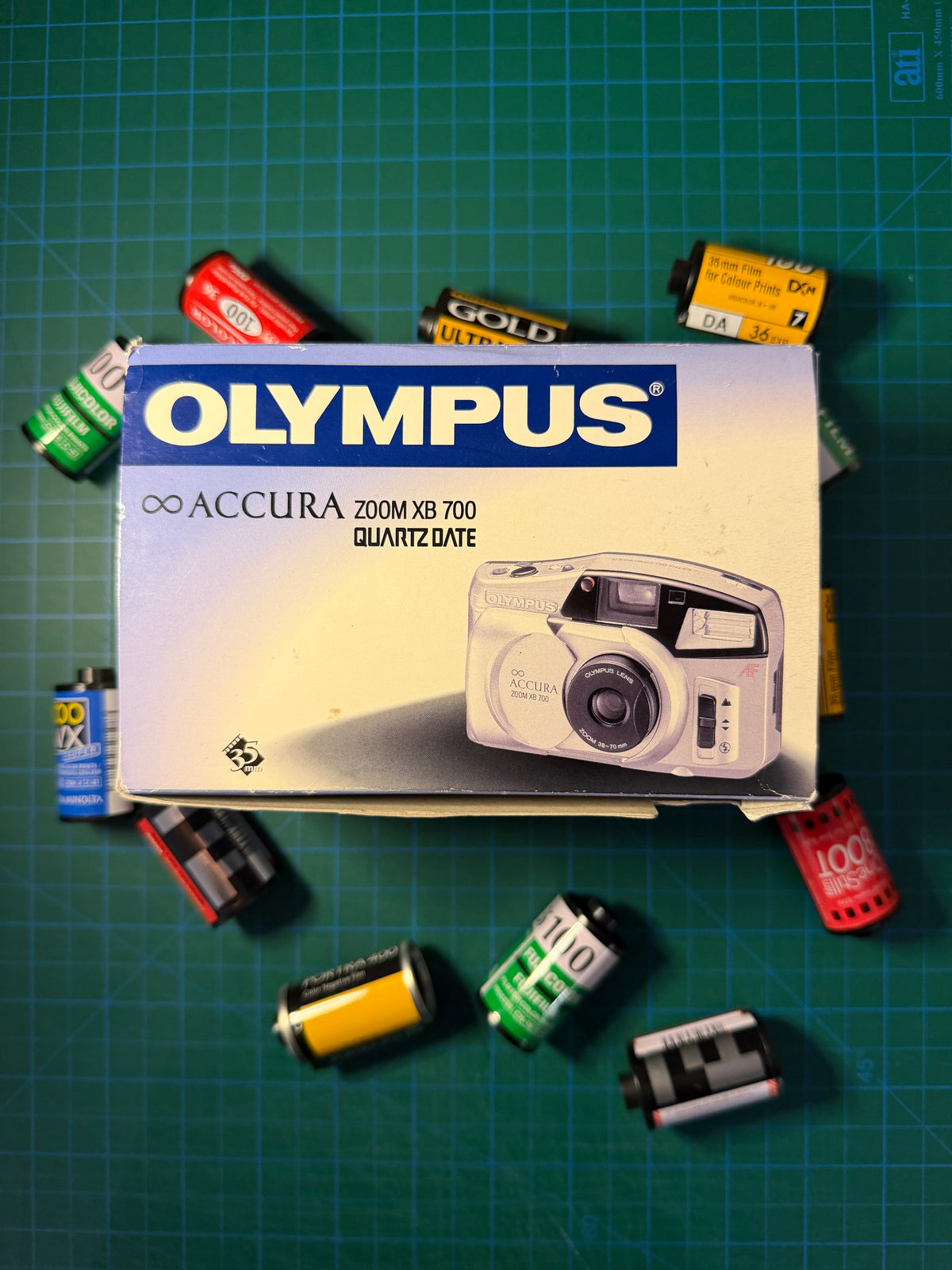Olympus Accura Zoom XB 700