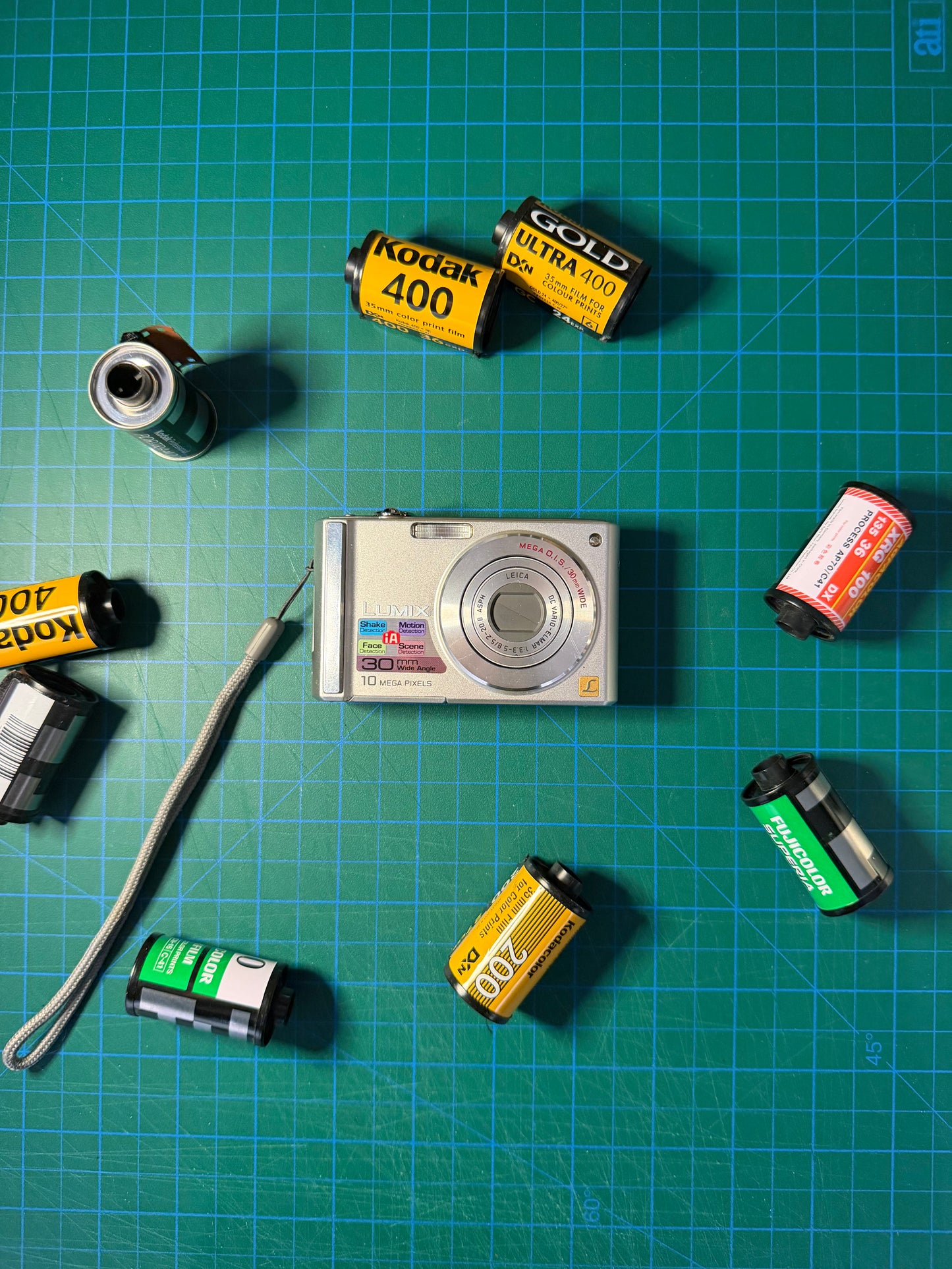 Panasonic Lumix DMC-FS20