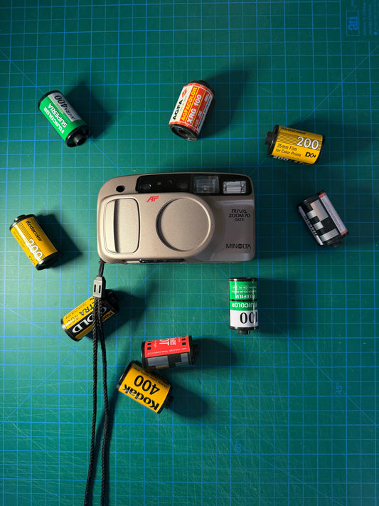 Minolta Riva Zoom 70