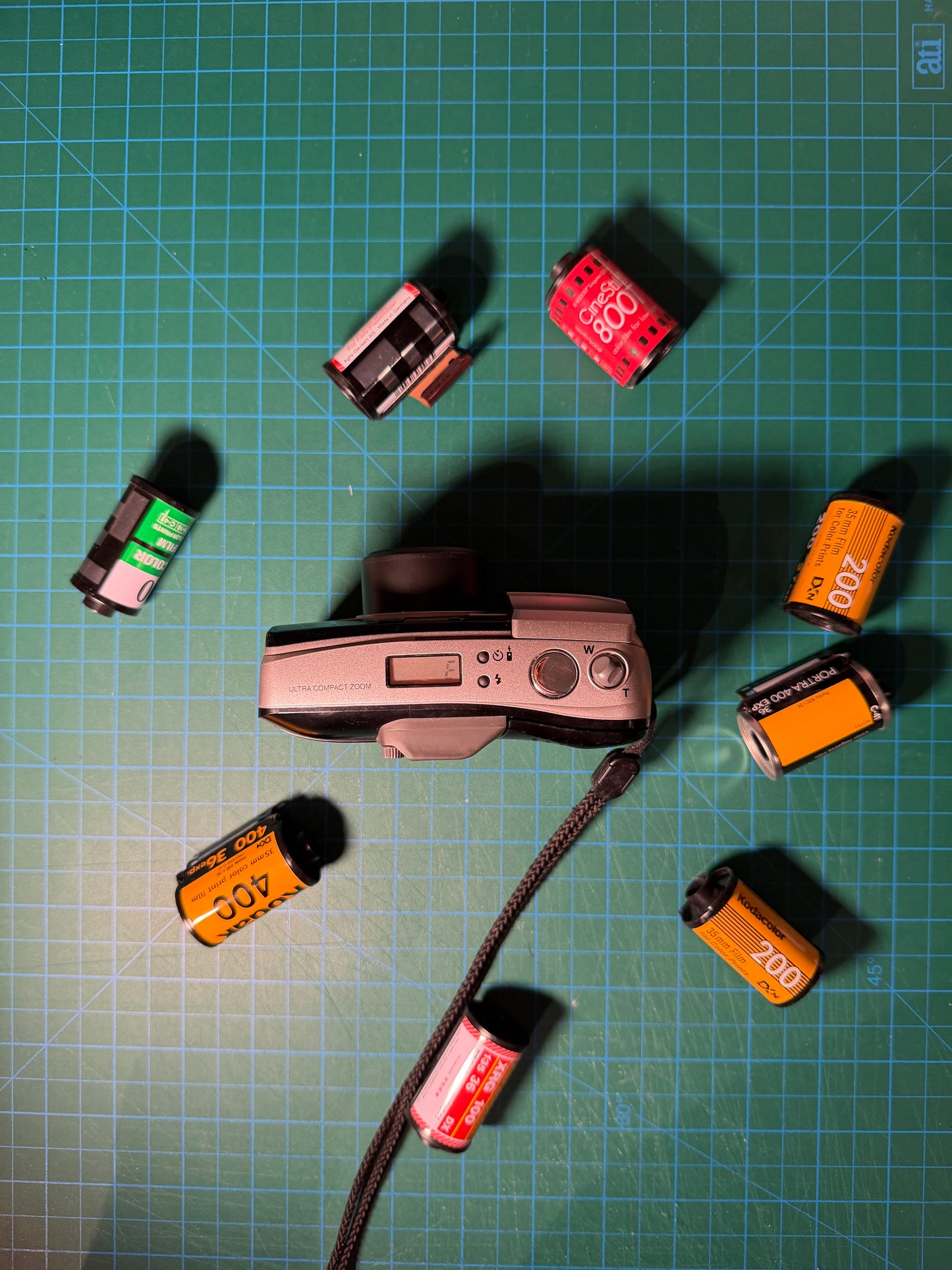 Olympus Super Zoom 140S