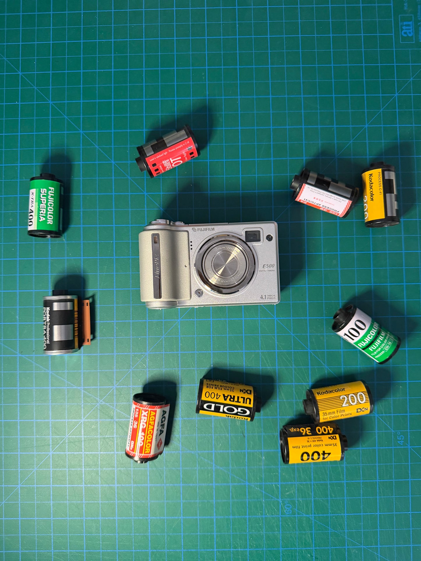 Fujifilm FinePix E500 (New with Box & Manual)