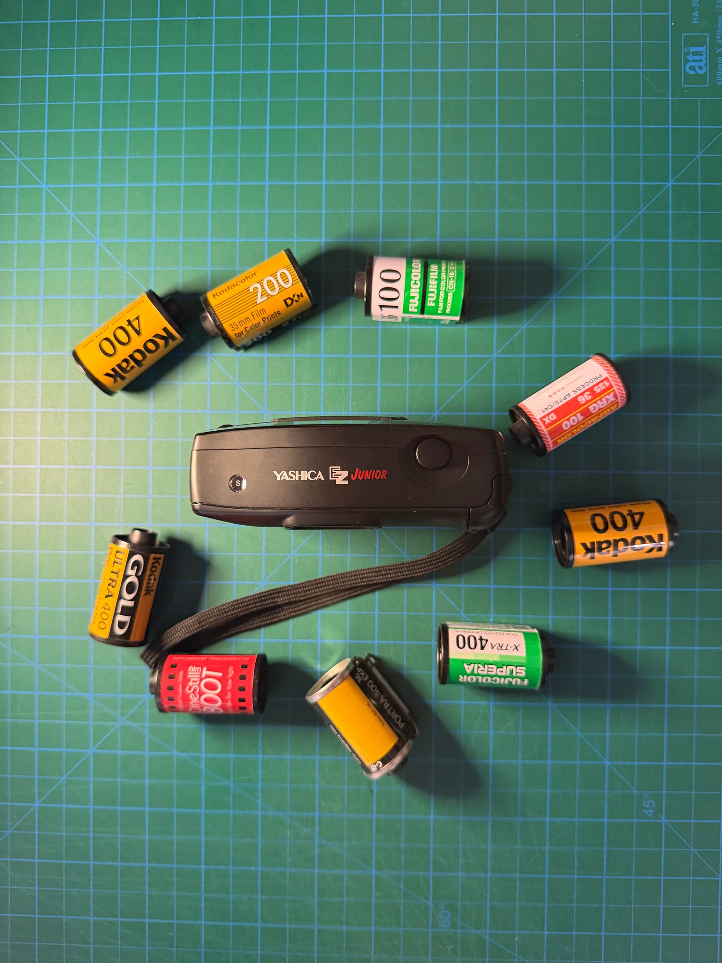 Yashica EZ Junior