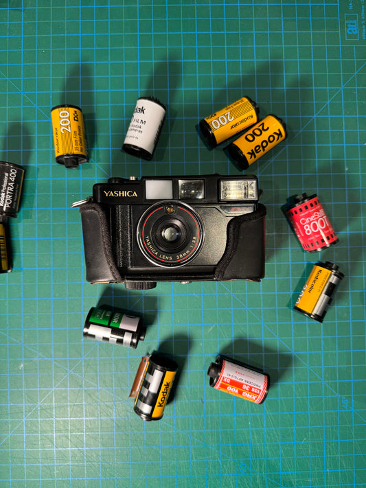 Yashica MF-2 Super