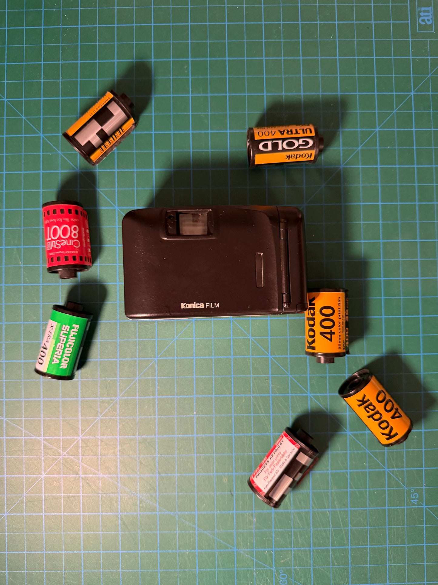 Konica Pop BF-100